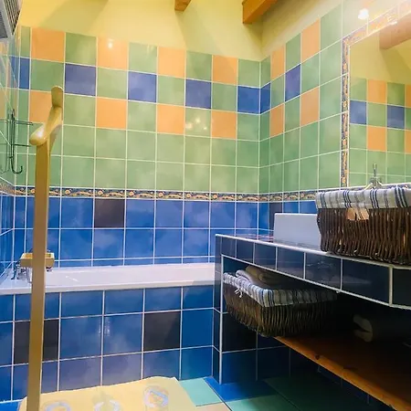 Elevage De La Terrasserie 펜션 Escoutoux